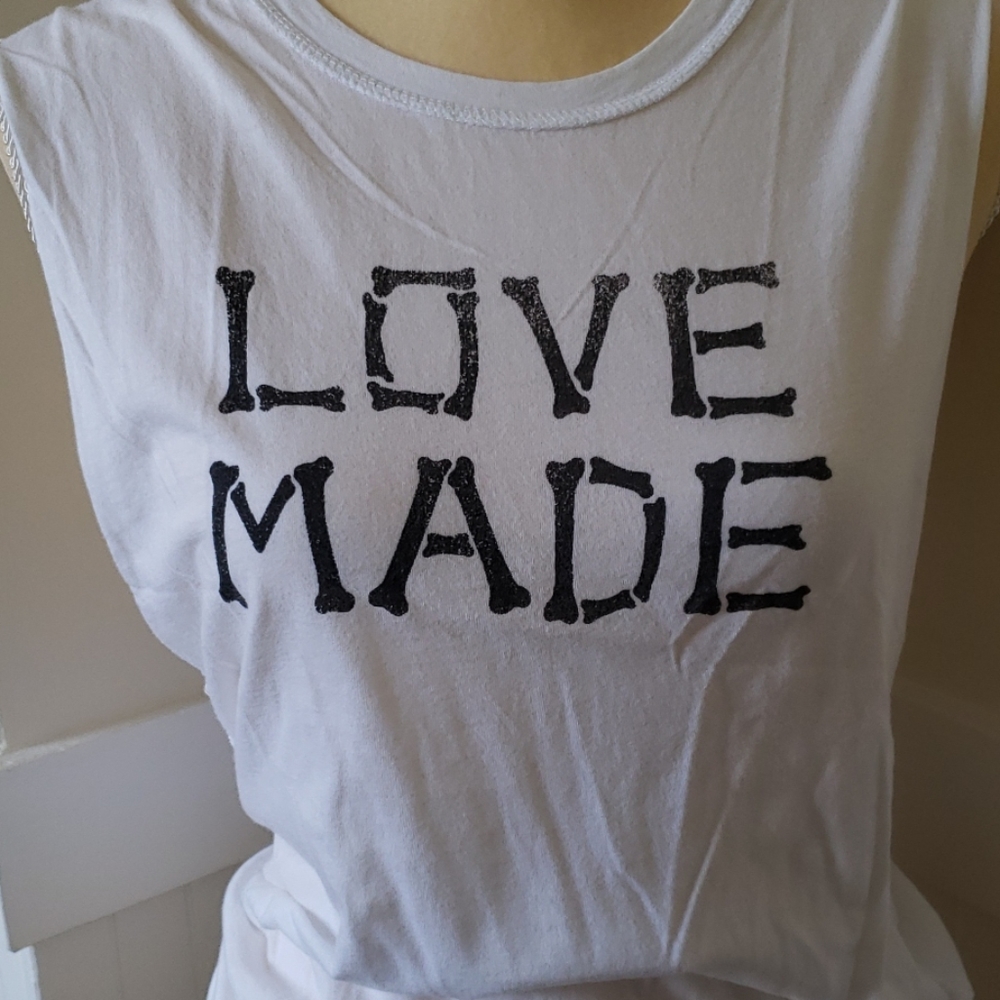 LOVE MADE Sleeveless T